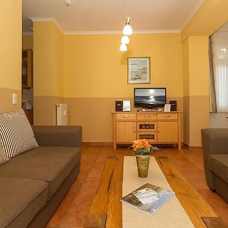 Duenenschloss Duenenschloss 1-16 *